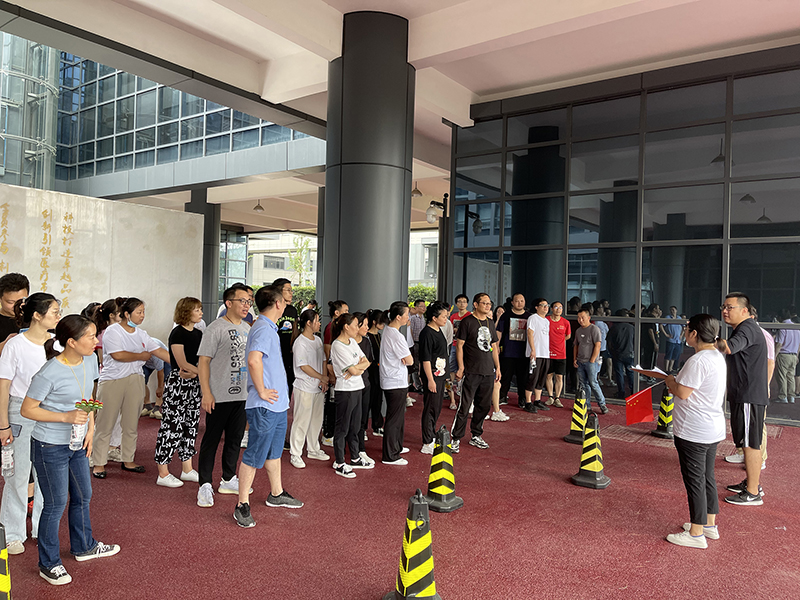 障礙跑.jpg 障礙跑.jpg